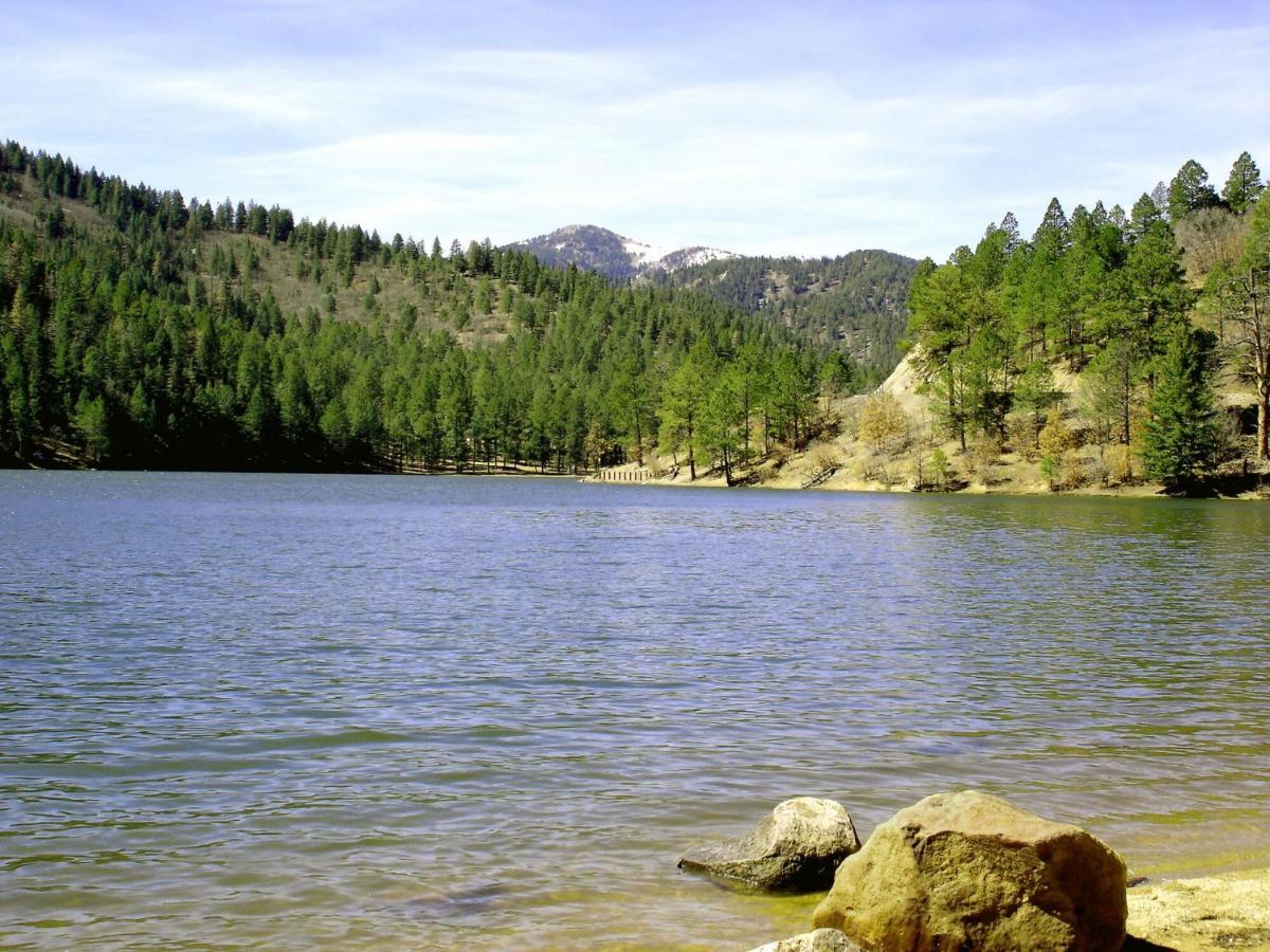 Cozy Cabin, 2 Bedrooms, Fireplace, Midtown, Sleeps 5 Ruidoso Bagian luar foto