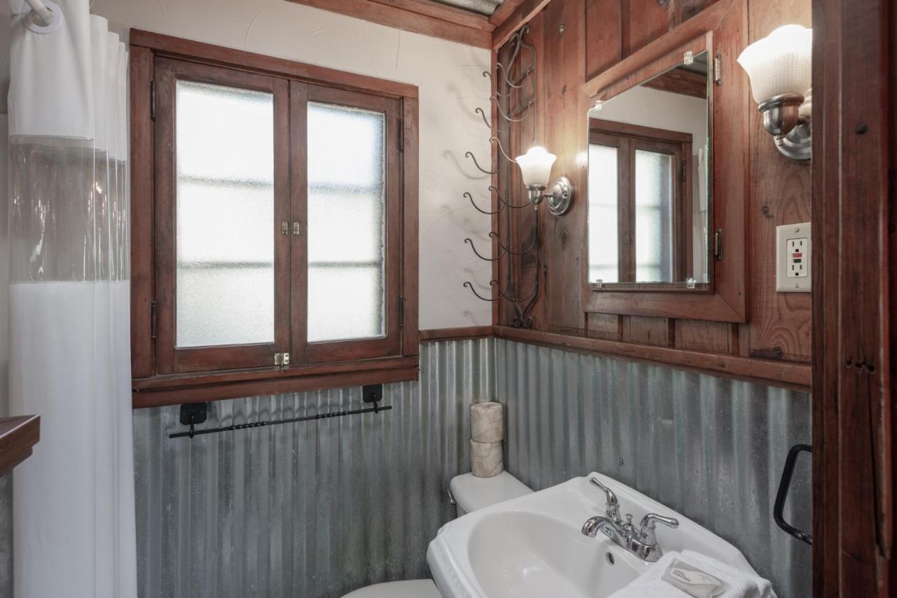 Cozy Cabin, 2 Bedrooms, Fireplace, Midtown, Sleeps 5 Ruidoso Bagian luar foto